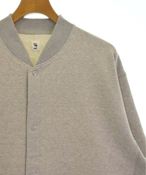 LE แจ็คเก็ตเบลาส์ อื่น