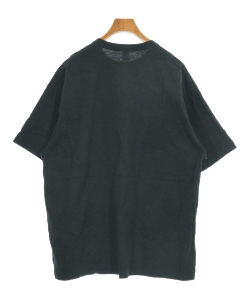 LE เสื้อยืด/เสื้อท็อปส์