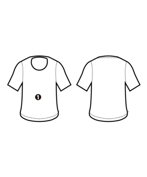 LE เสื้อยืด/เสื้อท็อปส์