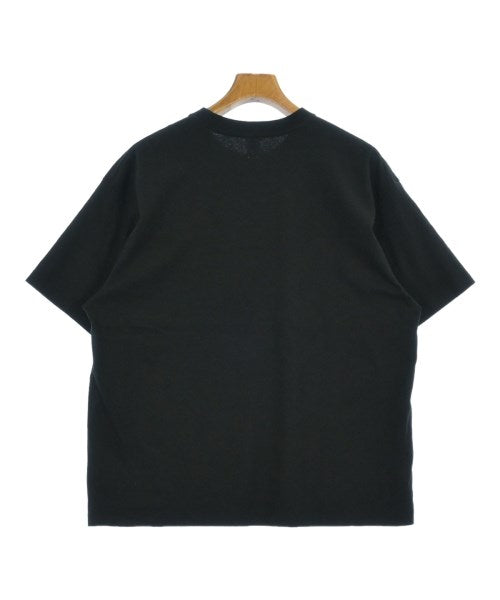 LE เสื้อยืด/เสื้อท็อปส์