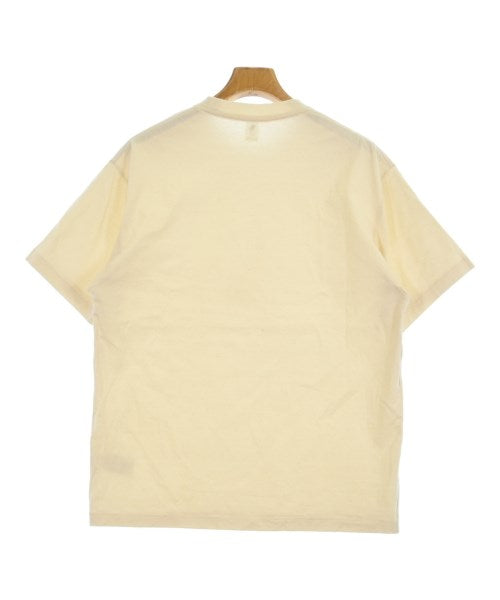 LE เสื้อยืด/เสื้อท็อปส์