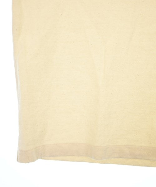 LE เสื้อยืด/เสื้อท็อปส์