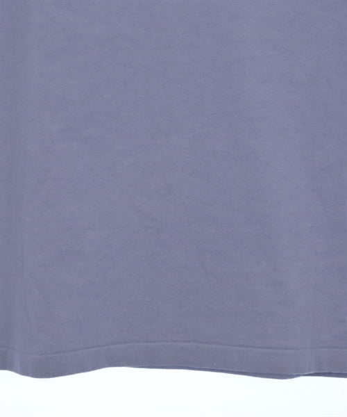 LE เสื้อยืด/เสื้อท็อปส์