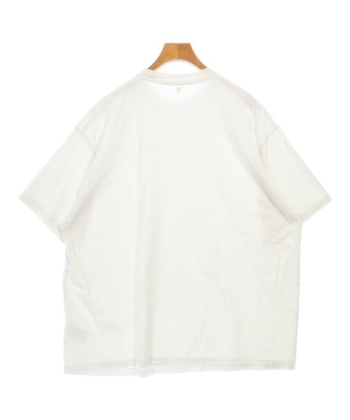 LE เสื้อยืด/เสื้อท็อปส์