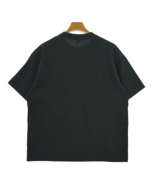 LE เสื้อยืด/เสื้อท็อปส์