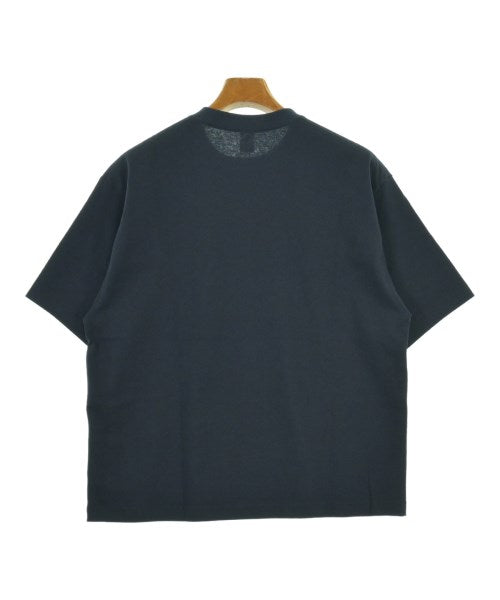 LE เสื้อยืด/เสื้อท็อปส์