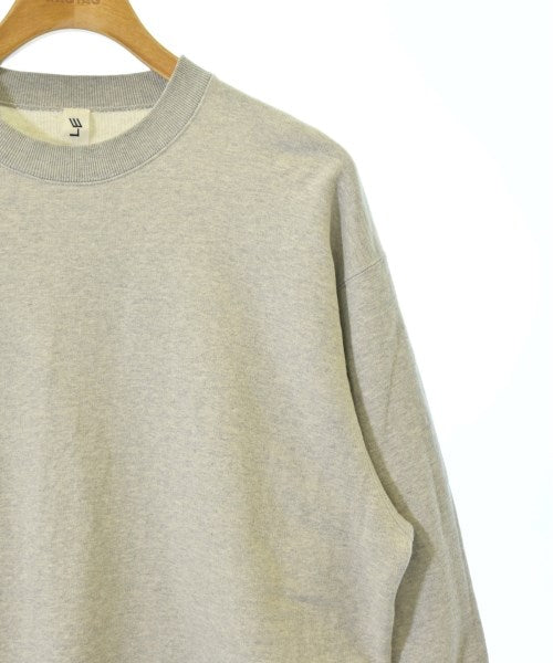 LE เสื้อสเวตเตอร์
