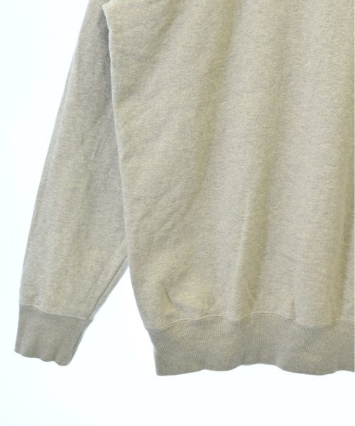 LE เสื้อสเวตเตอร์