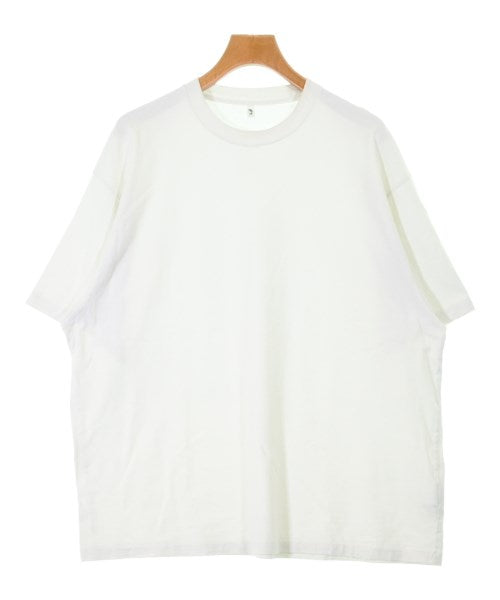 LE เสื้อยืด/เสื้อท็อปส์
