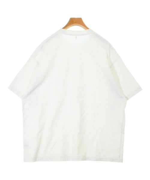 LE เสื้อยืด/เสื้อท็อปส์