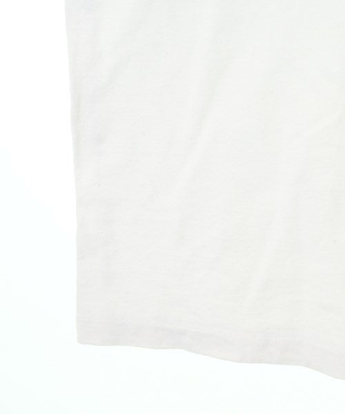 LE เสื้อยืด/เสื้อท็อปส์