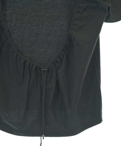 LE เสื้อยืด/เสื้อท็อปส์