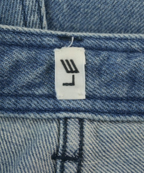 LE ยีนส์