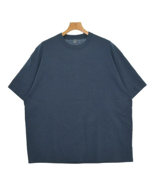 LE เสื้อยืด/เสื้อท็อปส์
