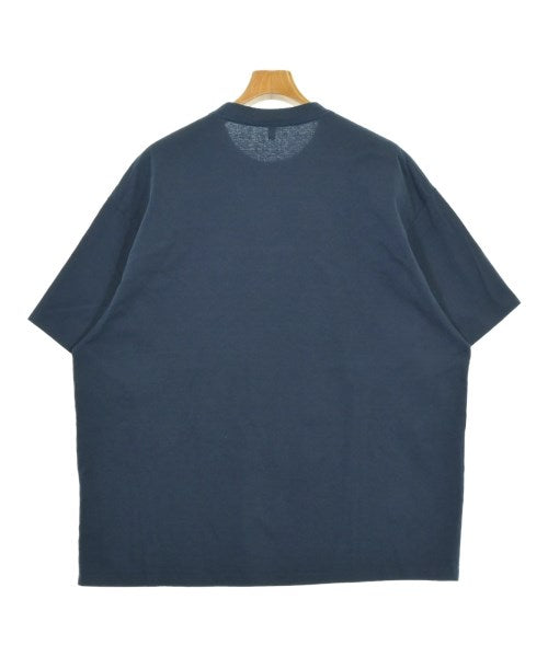 LE เสื้อยืด/เสื้อท็อปส์