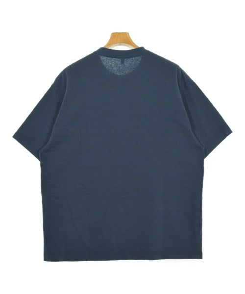 LE เสื้อยืด/เสื้อท็อปส์