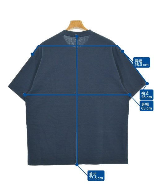 LE เสื้อยืด/เสื้อท็อปส์