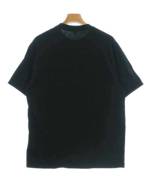 LE เสื้อยืด/เสื้อท็อปส์