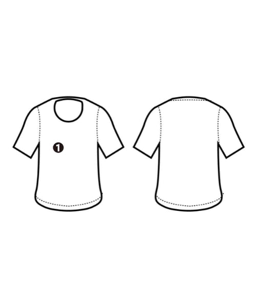 LE เสื้อยืด/เสื้อท็อปส์