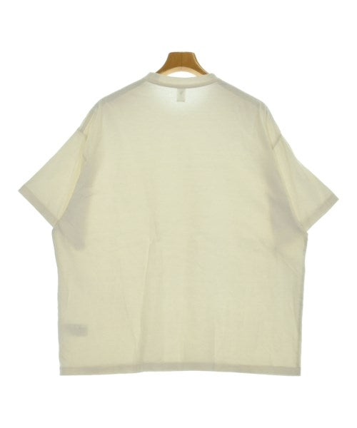 LE เสื้อยืด/เสื้อท็อปส์
