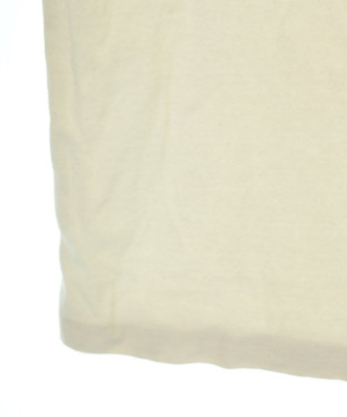 LE เสื้อยืด/เสื้อท็อปส์