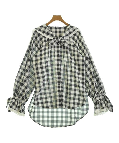 PAMEO POSE เสื้อสตรี