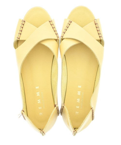 REMME รองเท้าส้นสูง