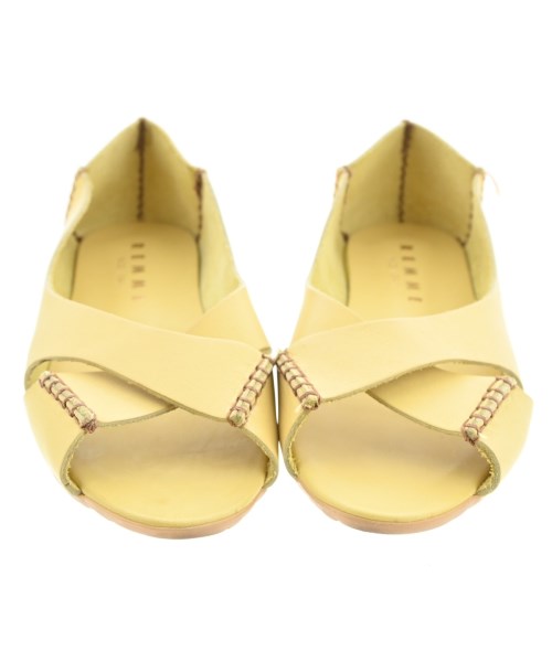 REMME รองเท้าส้นสูง