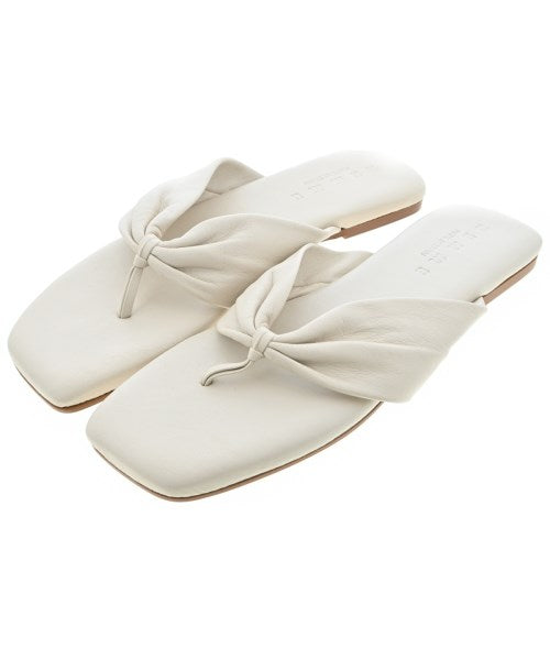 REMME รองเท้าแตะ