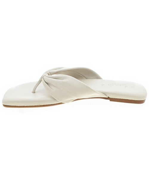 REMME รองเท้าแตะ