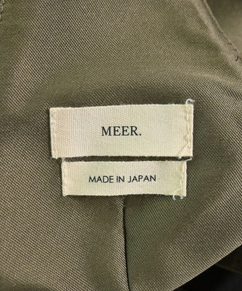 MEER. เสื้อกั๊ก