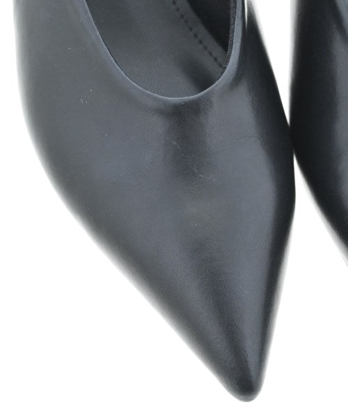 GRISE รองเท้าส้นสูง