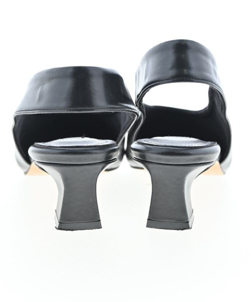 GRISE รองเท้าส้นสูง