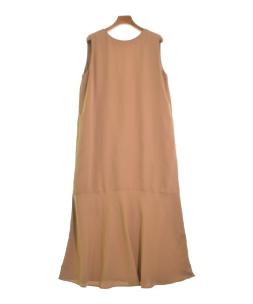 F by ROSSO ชุดเดรส