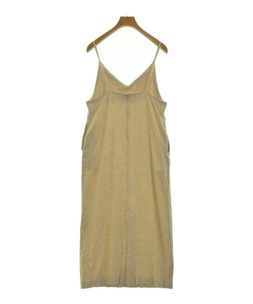 F by ROSSO ชุดเดรส