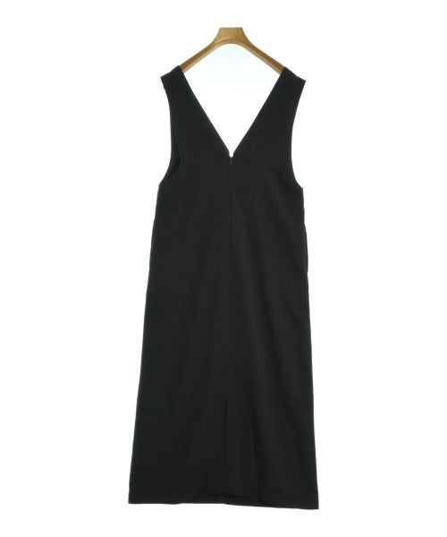 F by ROSSO ชุดเดรส