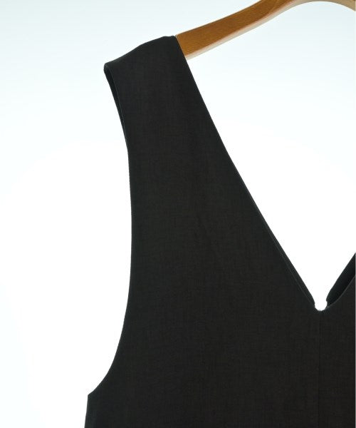 F by ROSSO ชุดเดรส