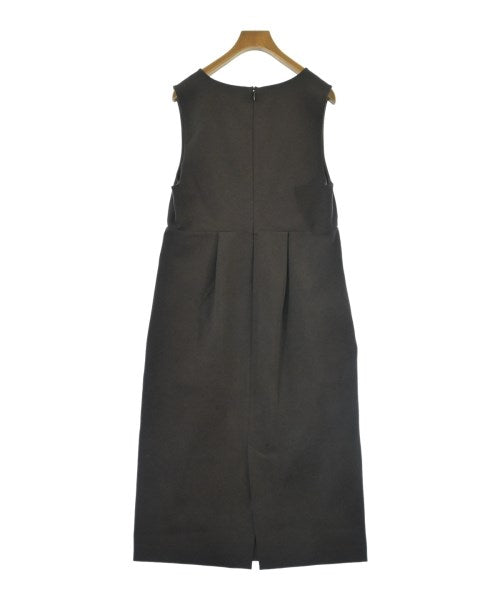 F by ROSSO ชุดเดรส