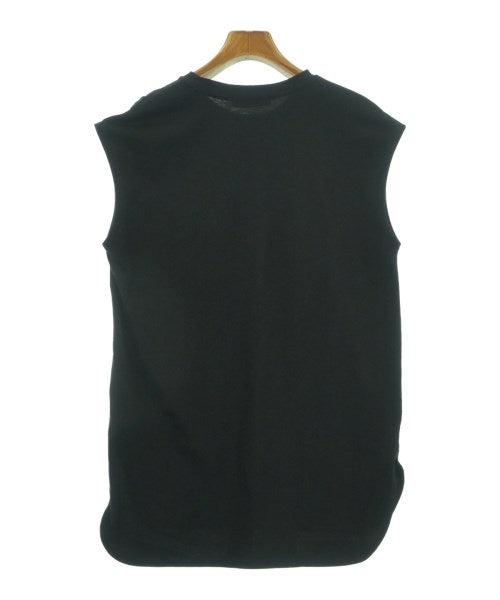 F by ROSSO แขนกุด