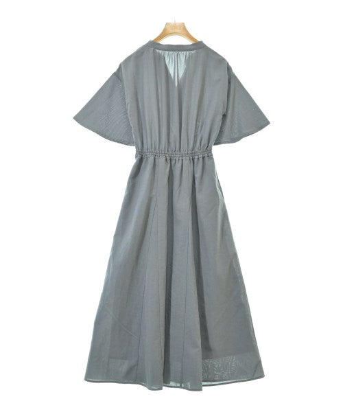 F by ROSSO ชุดเดรส