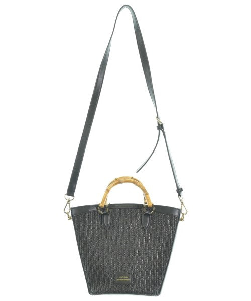 vingtrois กระเป๋าสะพาย