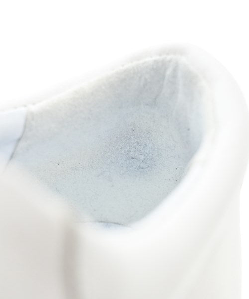 vingtrois รองเท้าผ้าใบ