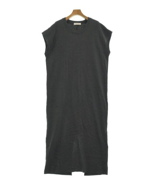 CALUX ชุดเดรส