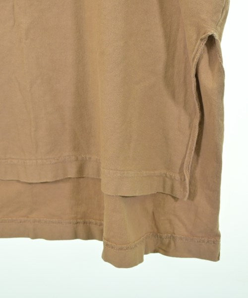 CALUX เสื้อยืด/เสื้อท็อปส์