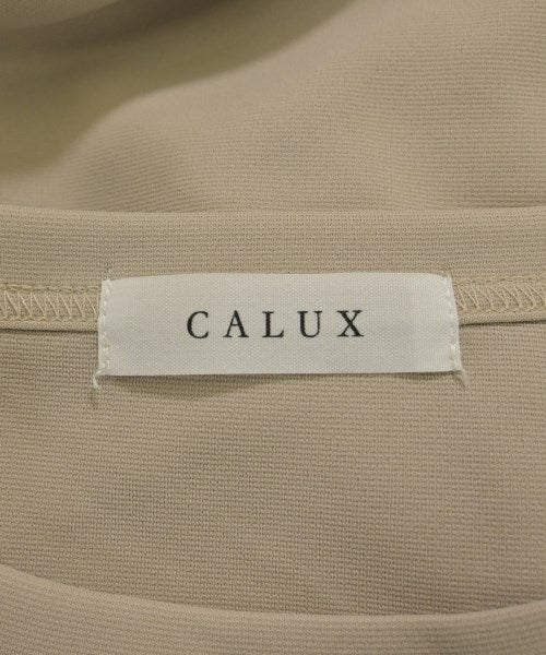 CALUX เสื้อยืด/เสื้อท็อปส์