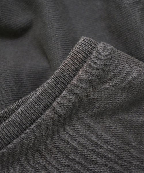 CALUX เสื้อยืด/เสื้อท็อปส์