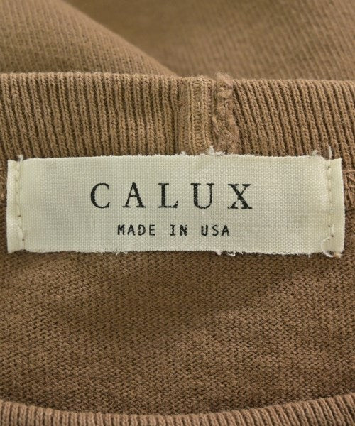 CALUX เสื้อยืด/เสื้อท็อปส์