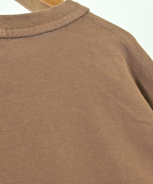 CALUX เสื้อยืด/เสื้อท็อปส์