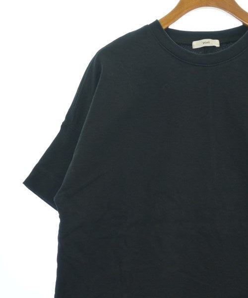 yori เสื้อยืด/เสื้อท็อปส์