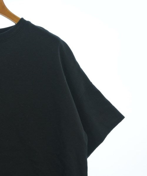yori เสื้อยืด/เสื้อท็อปส์